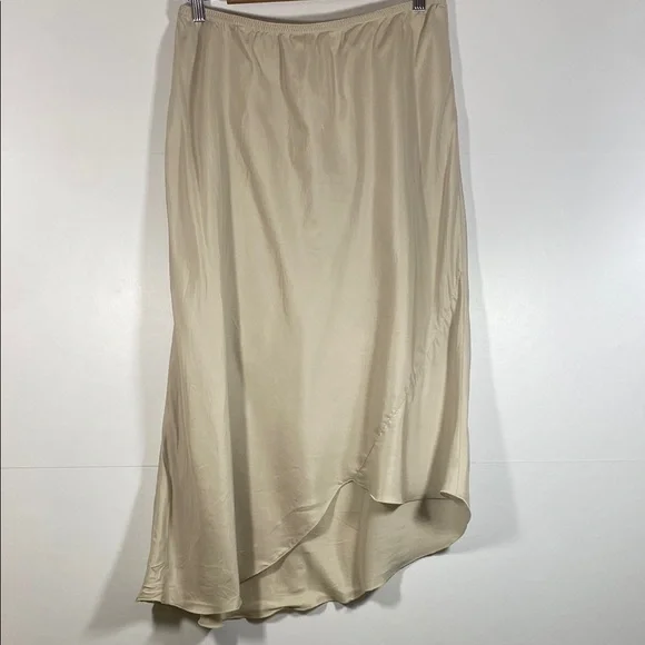 Jupe Longue Newport News - Taille 10 (Petites) - Crème - Soie - Occasion Très Bon État